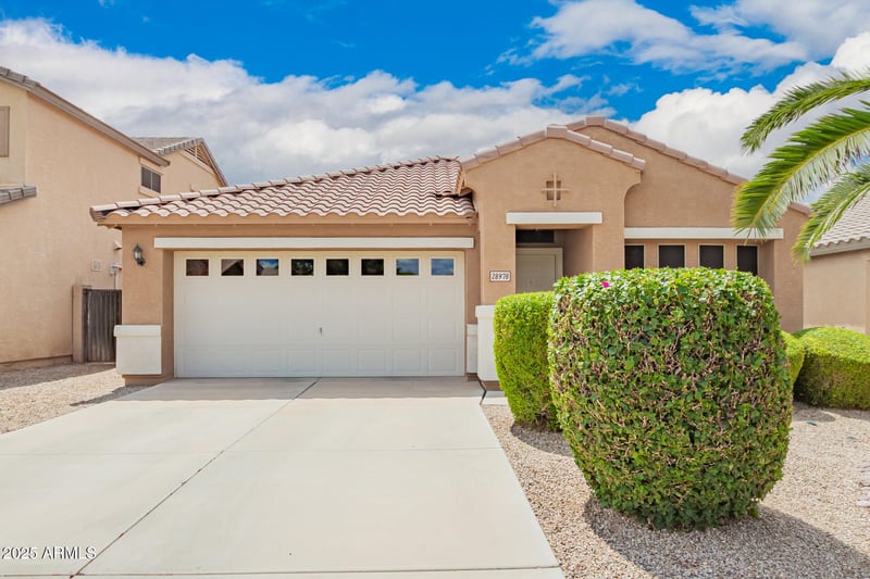 28978 Gold Ln, San Tan Valley, AZ 85143