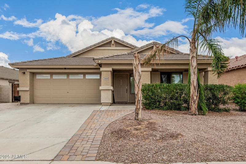 28994 Broken Shale Dr, San Tan Valley, AZ 85143