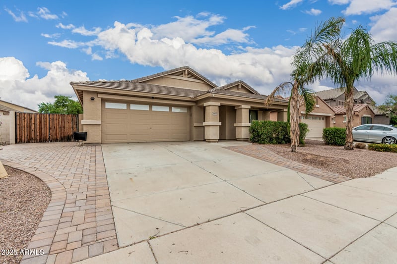 28994 Broken Shale Dr, San Tan Valley, AZ 85143