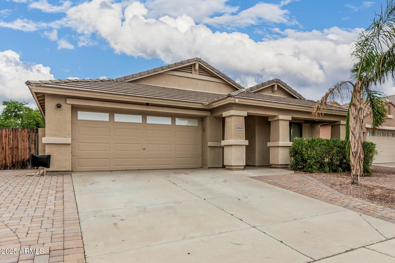 28994 Broken Shale Dr, San Tan Valley, AZ 85143