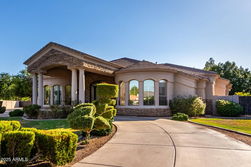 290 Portland Ave, Gilbert, AZ 85234