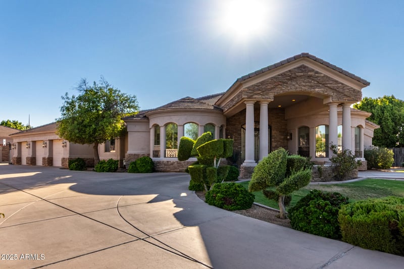290 Portland Ave, Gilbert, AZ 85234