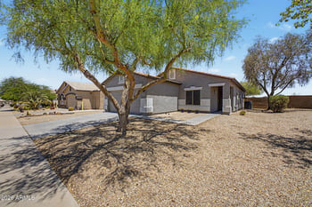29005 Shannon Dr, San Tan Valley, AZ 85143