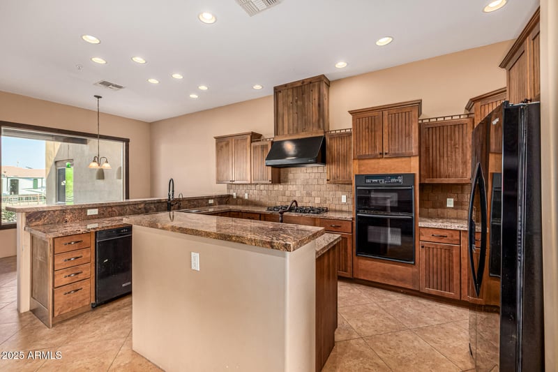 29009 152nd Dr, Surprise, AZ 85387