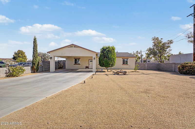2901 E Paradise Ln, Phoenix, AZ 85032