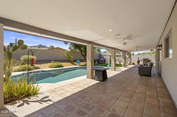 2901 Las Rocas Dr, Phoenix, AZ 85028