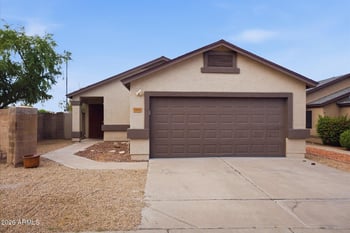 2901 Irma Ln, Phoenix, AZ 85027