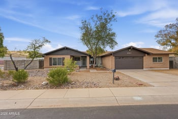 2901 W Kathleen Rd, Phoenix, AZ 85053