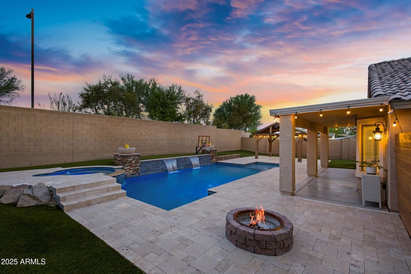 29011 23rd Dr, Phoenix, AZ 85085
