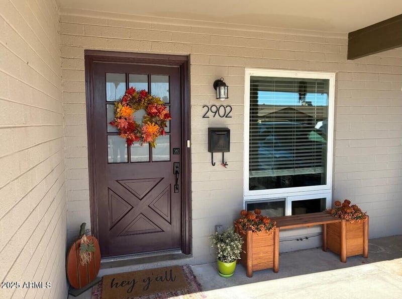 2902 Corrine Dr, Phoenix, AZ 85032