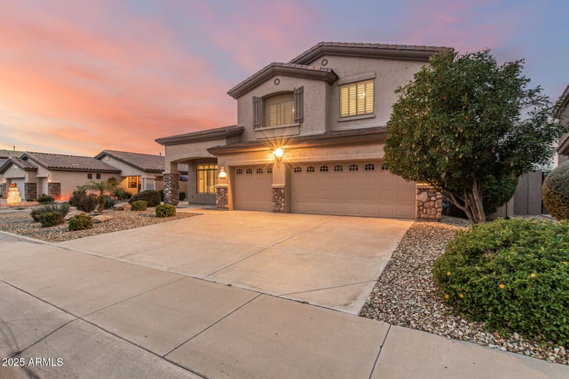2902 141st Ave, Goodyear, AZ 85395