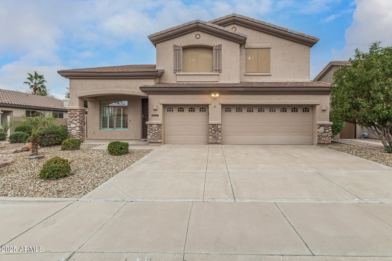 2902 141st Ave, Goodyear, AZ 85395
