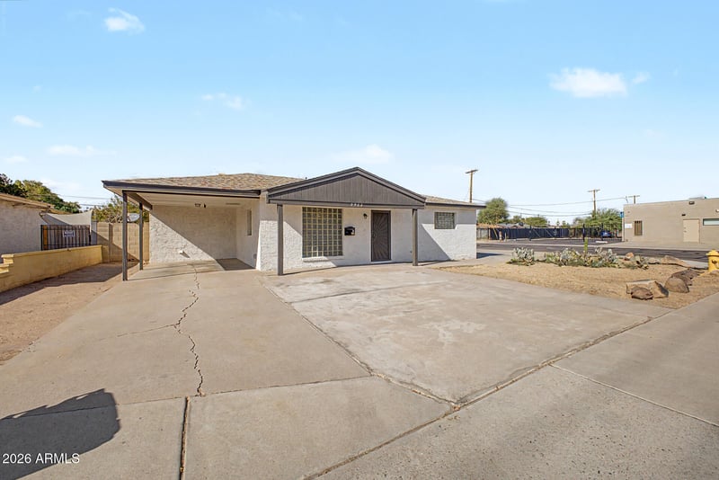 2902 W Northern Ave, Phoenix, AZ 85051