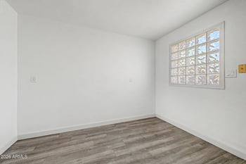 2902 W Northern Ave, Phoenix, AZ 85051
