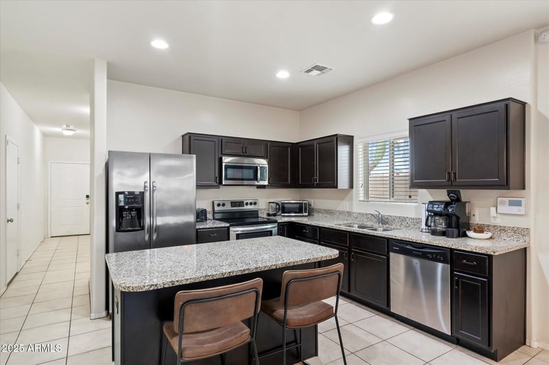 29025 Tsavorite Rd, San Tan Valley, AZ 85143