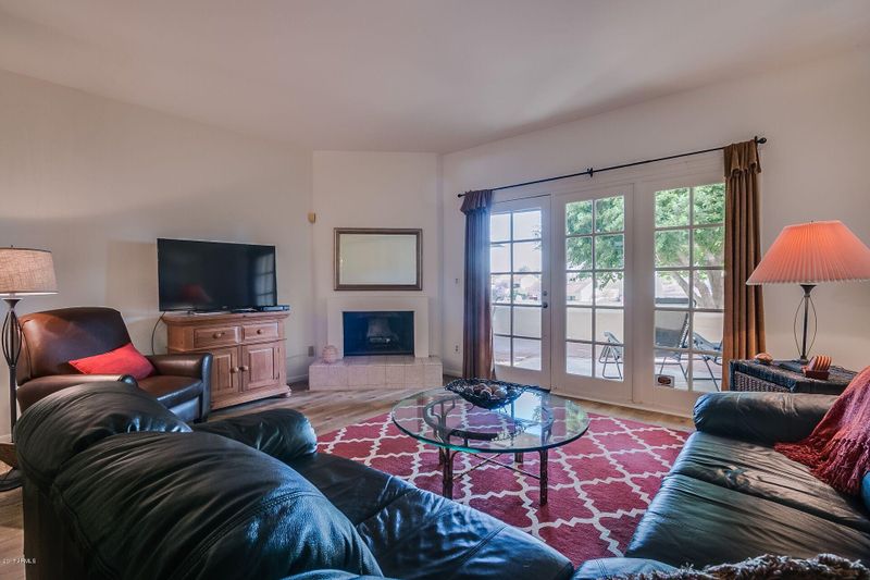 2903 E Keim Dr, Phoenix, AZ 85016
