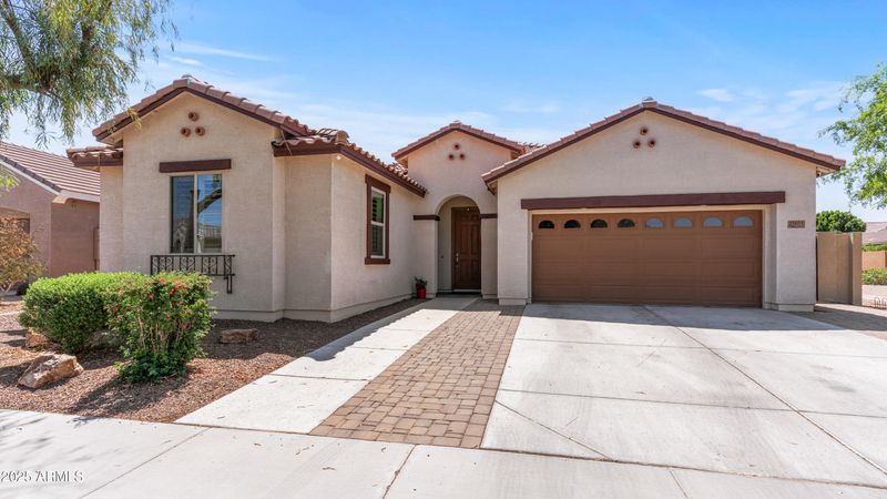 2903 E Quenton St, Mesa, AZ 85213