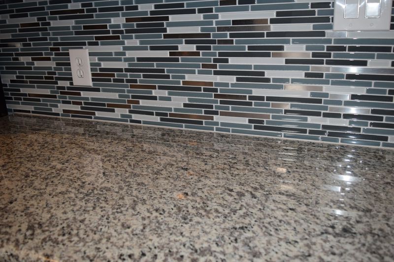 2904 S Price Rd, Tempe, AZ 85282