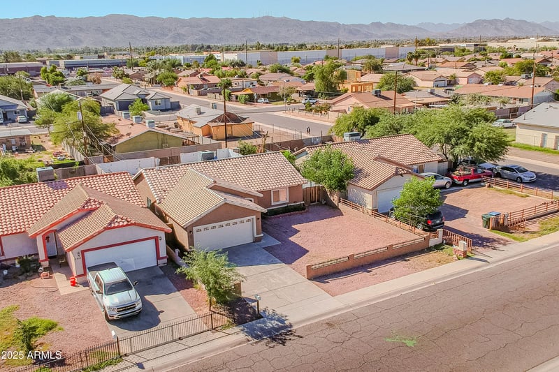 2905 Chipman Rd, Phoenix, AZ 85040