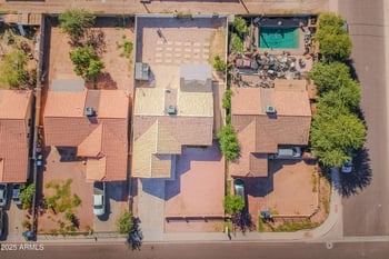 2905 Chipman Rd, Phoenix, AZ 85040