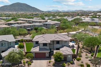 2905 E Los Gatos Dr, Phoenix, AZ 85050