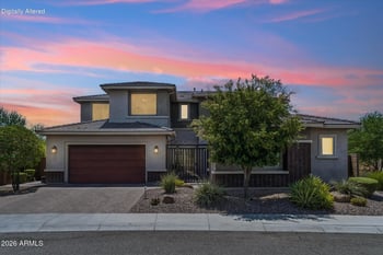 2905 Los Gatos Dr, Phoenix, AZ 85050