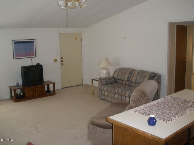 2905 E Piute Ave, Phoenix, AZ 85050
