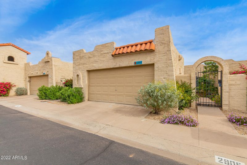 2905 W Aire Libre Ave, Phoenix, AZ 85053