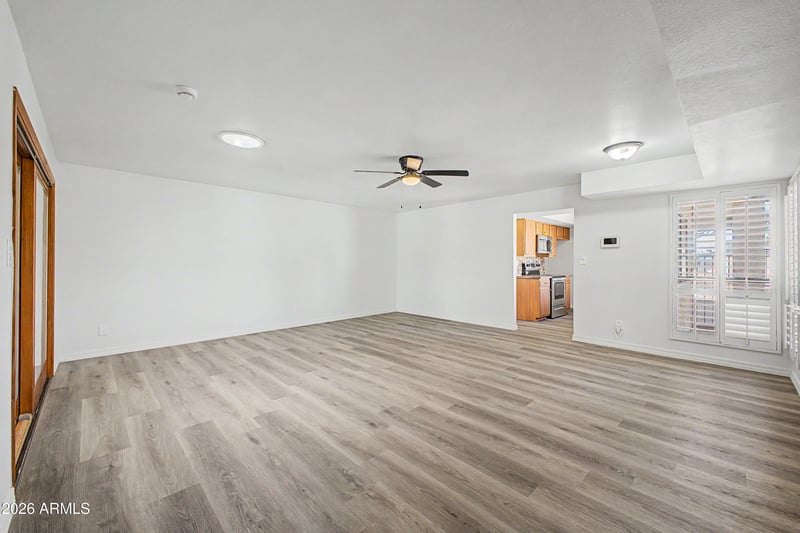 2905 Glendale Ave, Phoenix, AZ 85051