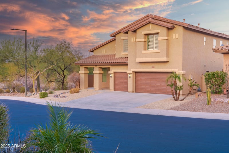 29051 69th Ave, Peoria, AZ 85383