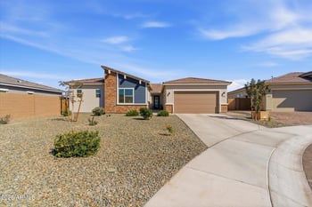 29055 136th Ln, Peoria, AZ 85383