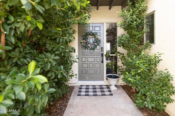 2906 Avenida Olivos --, Phoenix, AZ 85016