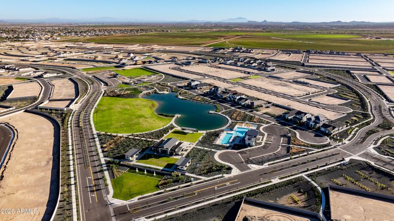 2906 E Mission Ln, San Tan Valley, AZ 85140