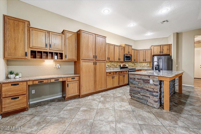 2906 Languid Ln, Phoenix, AZ 85086