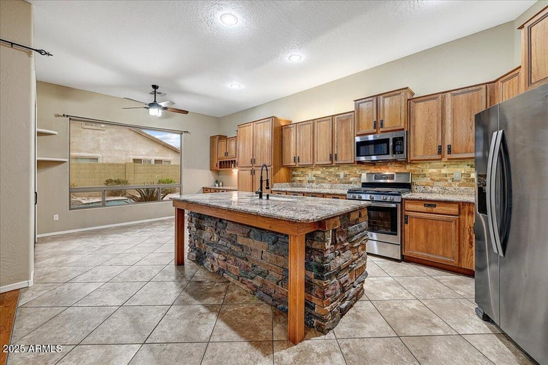 2906 Languid Ln, Phoenix, AZ 85086