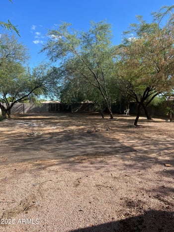 2906 Saint John Rd, Phoenix, AZ 85032