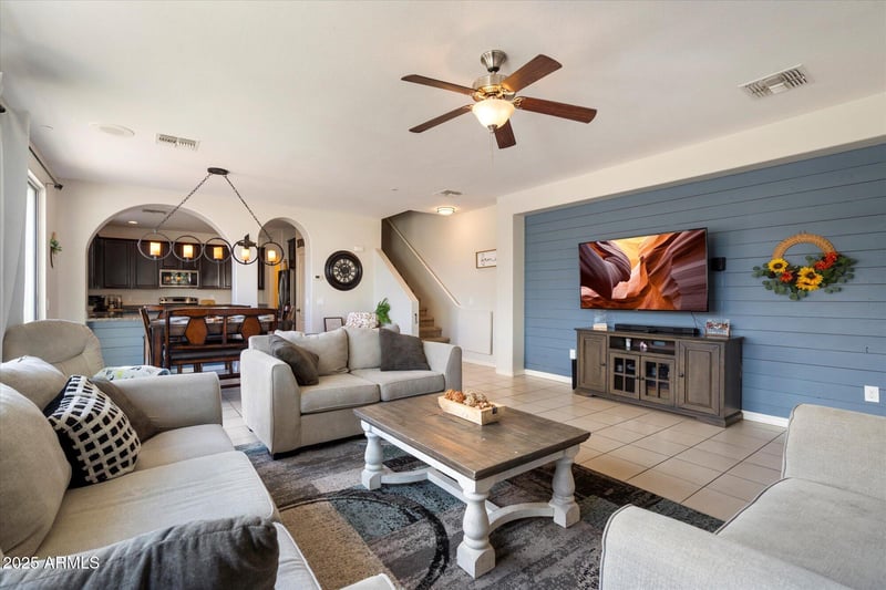 29067 124th Ln, Peoria, AZ 85383