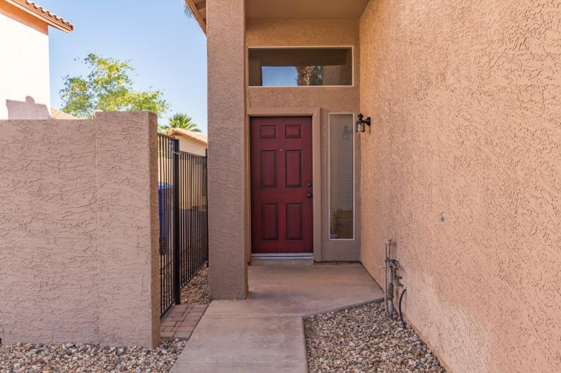 2907 E Amber Ridge Way, Phoenix, AZ 85048