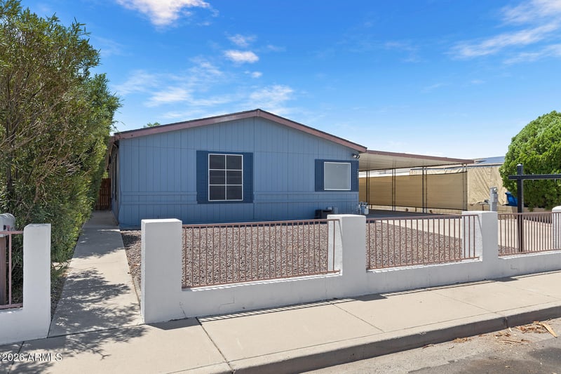 2907 E Sequoia Dr, Phoenix, AZ 85050