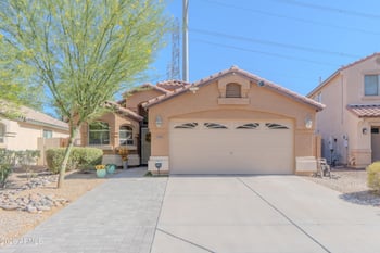 2907 E Whispering Wind Dr, Phoenix, AZ 85024