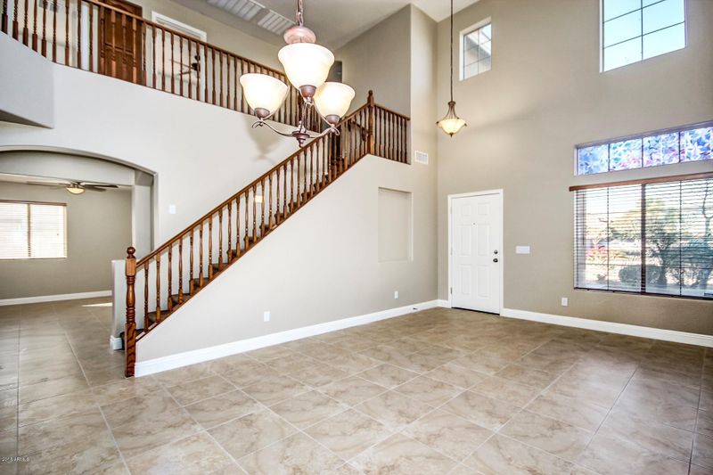 2907 S 71st Dr, Phoenix, AZ 85043