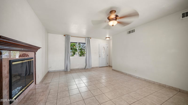 2908 E Cactus Rd, Phoenix, AZ 85032