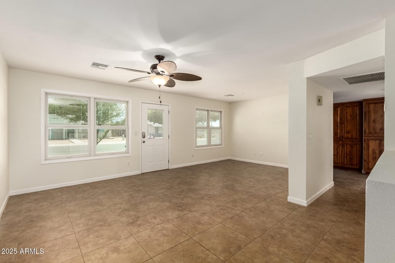 2908 Michelle Dr, Phoenix, AZ 85032