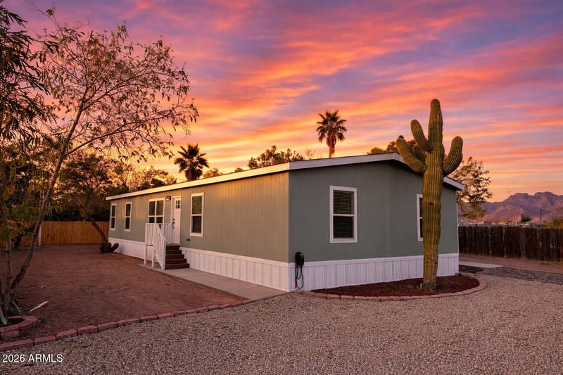 2908 12th Pl, Apache Junction, AZ 85120