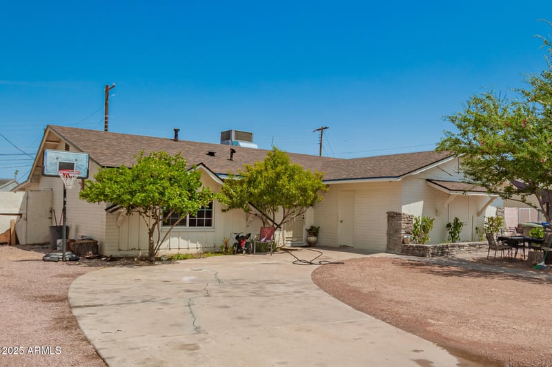 2909 60 Ave, Phoenix, AZ 85033