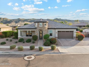 2909 E Harwell Rd, Phoenix, AZ 85042