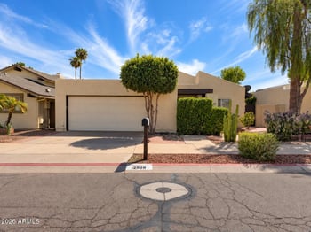 2909 W Altadena Ave, Phoenix, AZ 85029