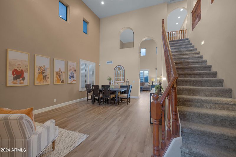 2909 W Silver Fox Way, Phoenix, AZ 85045