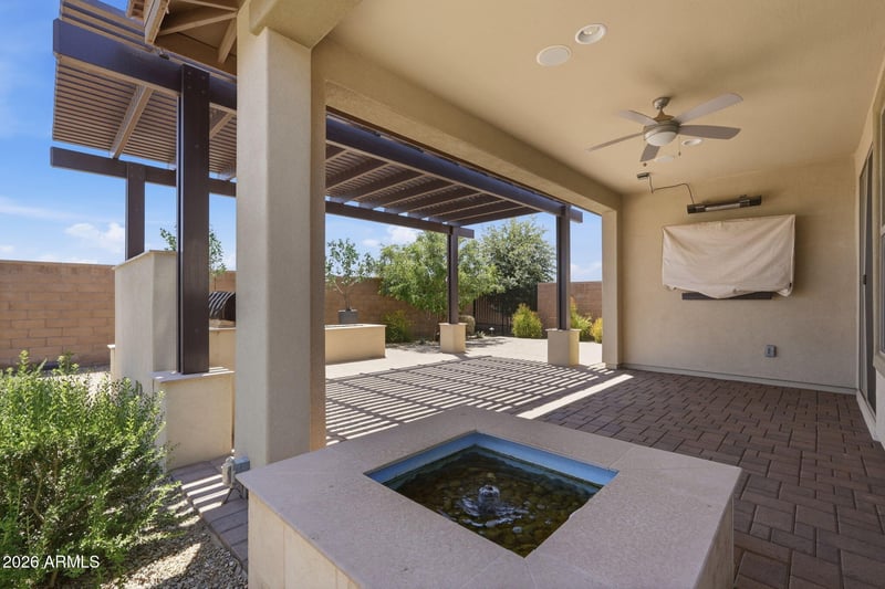 291 Las Puertas Ln, Queen Creek, AZ 85140