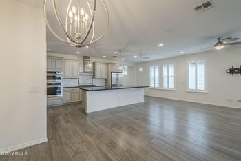291 Las Puertas Ln, Queen Creek, AZ 85140